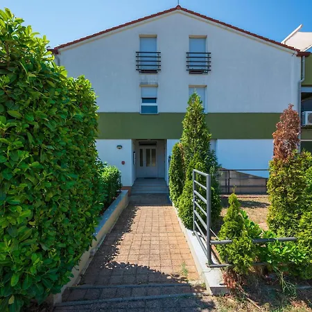 Apartment Amazing In Vranici With Wifi *